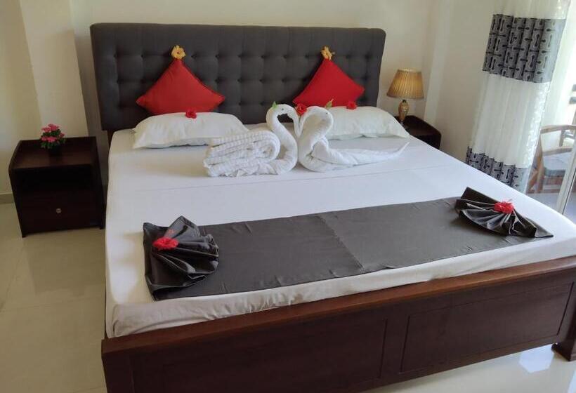 Hotel Sapid Luck Yala Safari