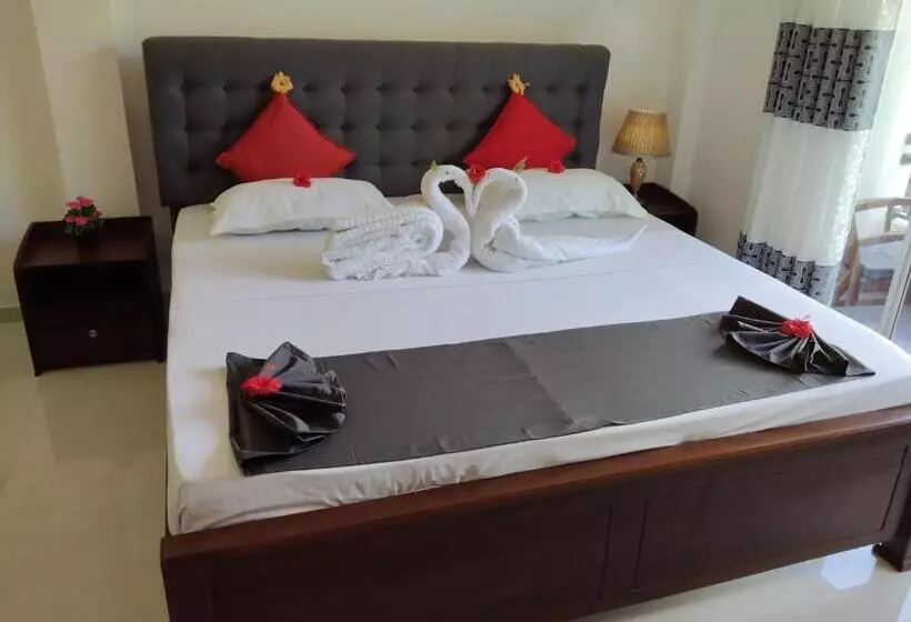 Hotel Sapid Luck Yala Safari