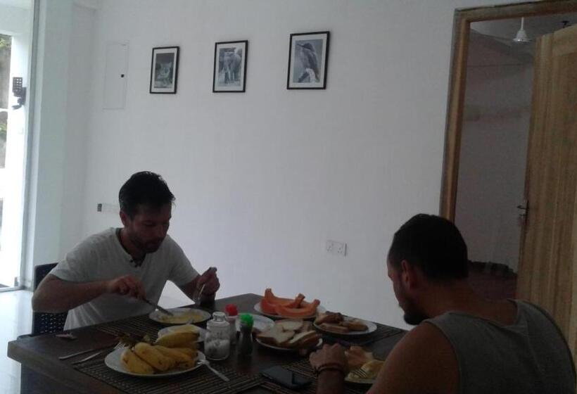 Hotel Sapid Luck Yala Safari