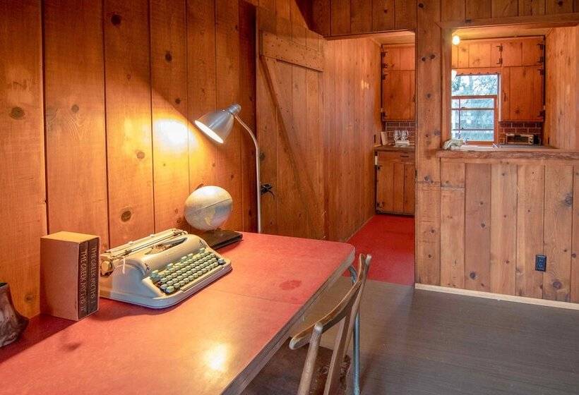 モーテル Joshua Tree Ranch House