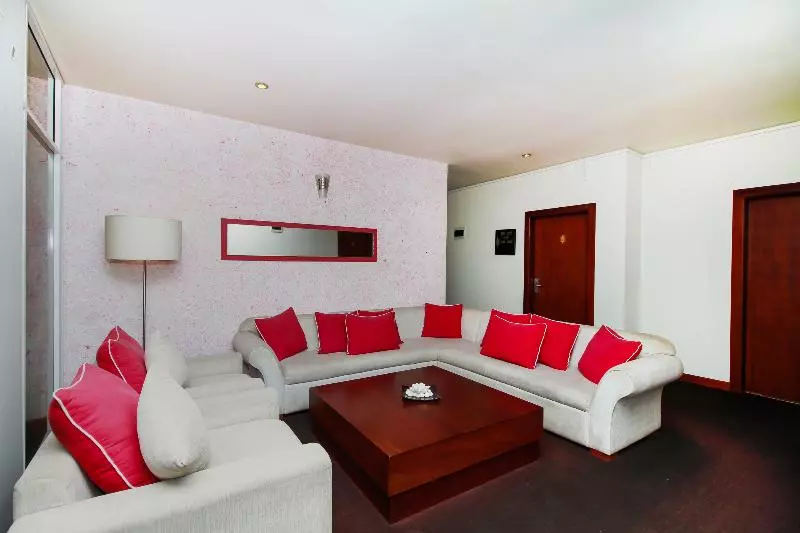 Opulent River Face Hotel By Oyo Rooms