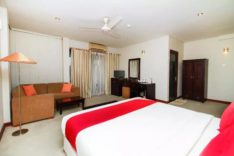 Opulent River Face Hotel By Oyo Rooms