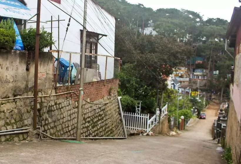 پانسیون Dream Home