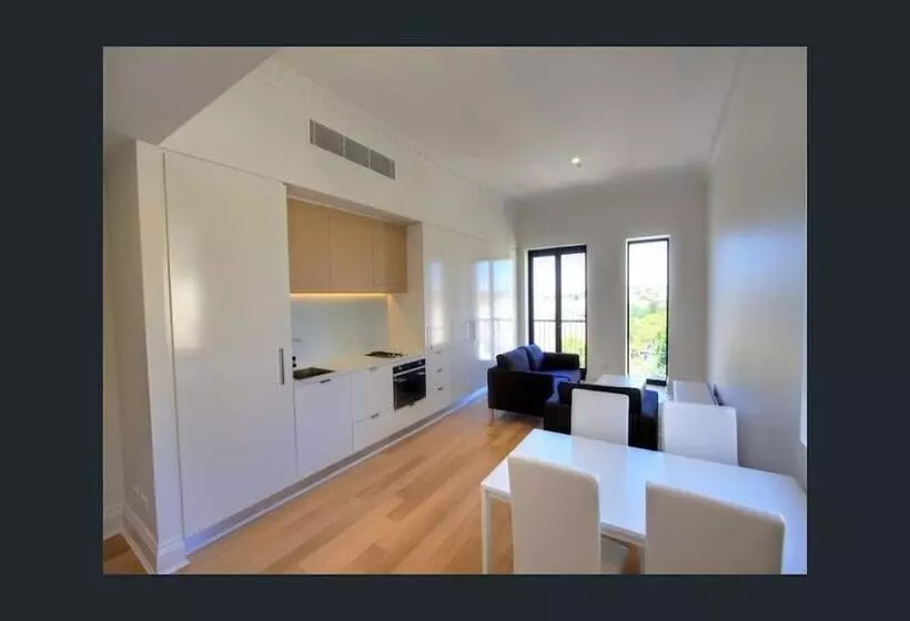 Potts Point Apartment In The Manor