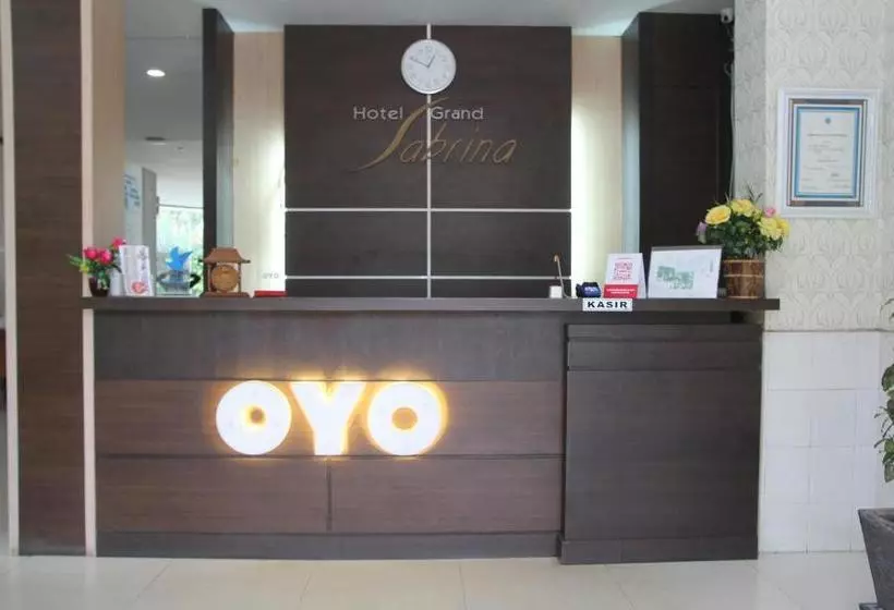 هتل Oyo 2104  Grand Sabrina