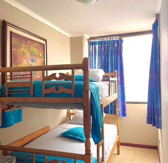 پانسیون Hostal Quil