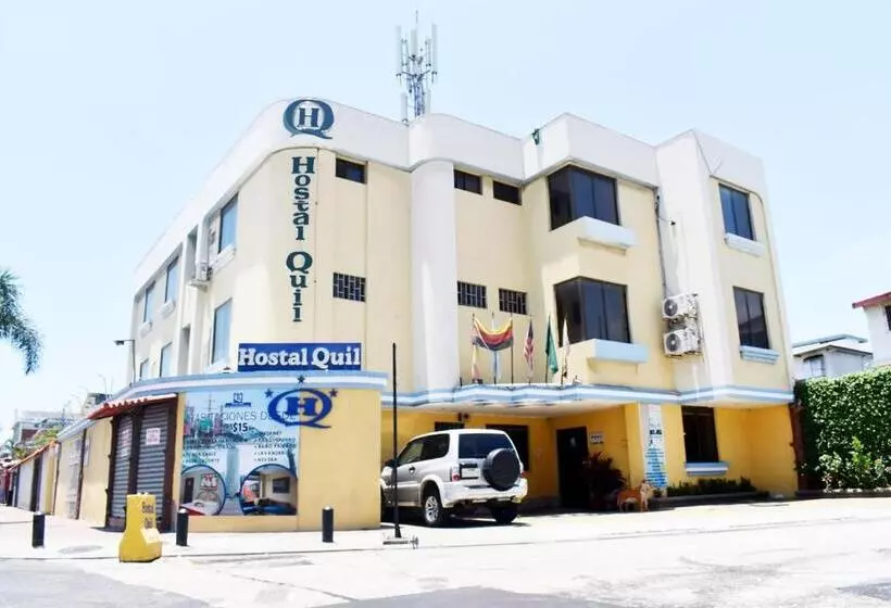 پانسیون Hostal Quil