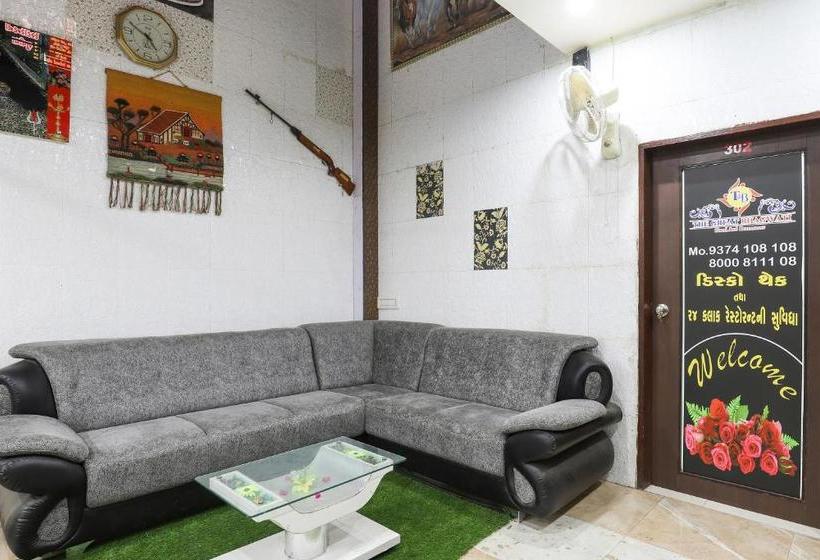 فندق Spot On 63277 The Great Bhagvati