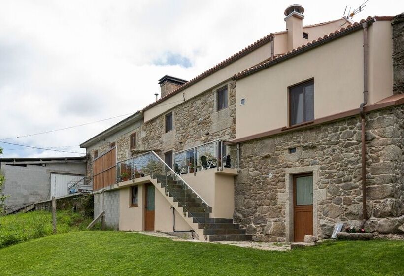 بنسيون Casa A Pichona