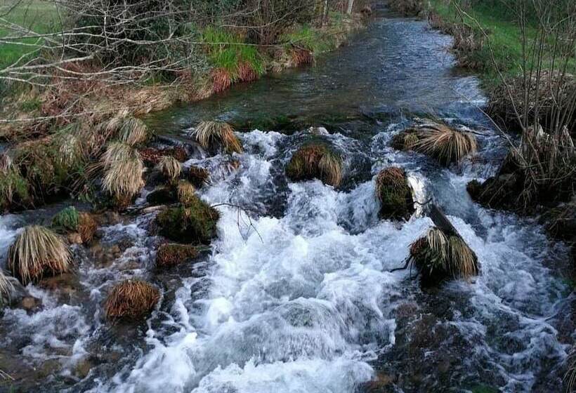 بنسيون Casa A Pichona