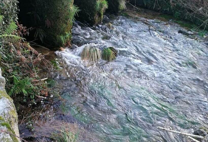 بنسيون Casa A Pichona