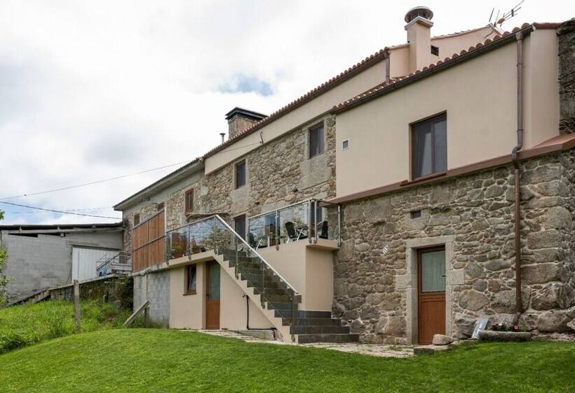 بنسيون Casa A Pichona