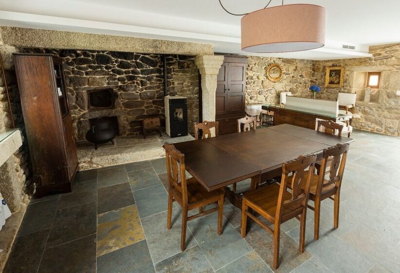 بنسيون Casa A Pichona