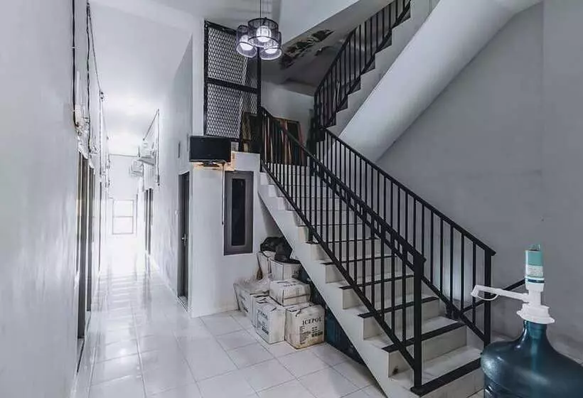 Majatalo Koolkost @ Jalan Dr Mansyur Medan