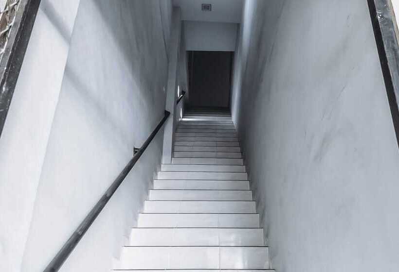 פנסיון Koolkost @ Jalan Dr Mansyur Medan