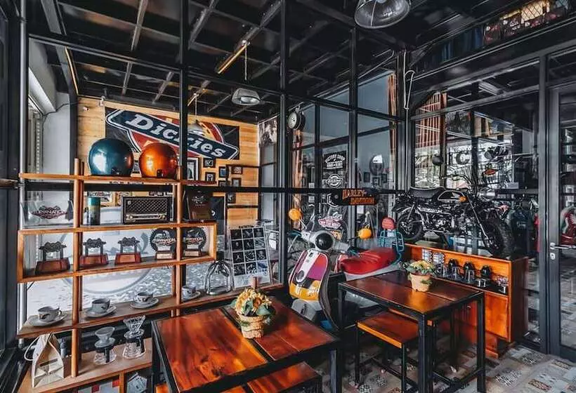 Majatalo Koolkost @ Jalan Dr Mansyur Medan