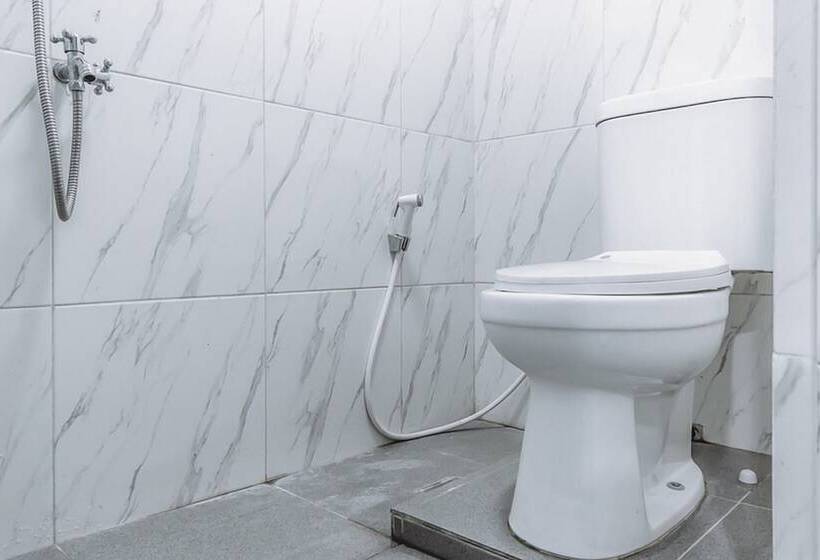 פנסיון Koolkost @ Jalan Dr Mansyur Medan