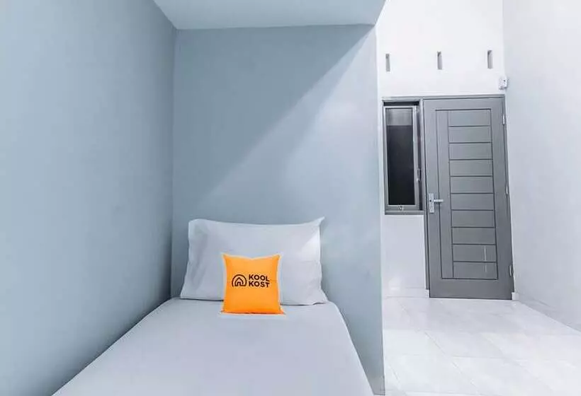 Majatalo Koolkost @ Jalan Dr Mansyur Medan