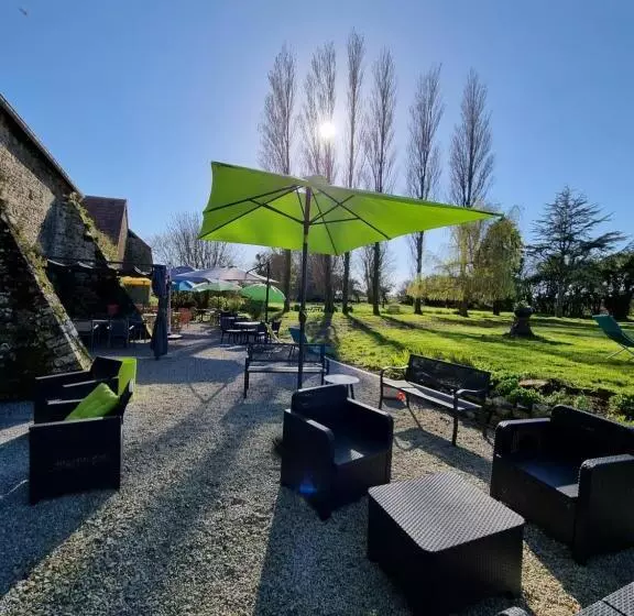 Majatalo Le Relais De La Comté