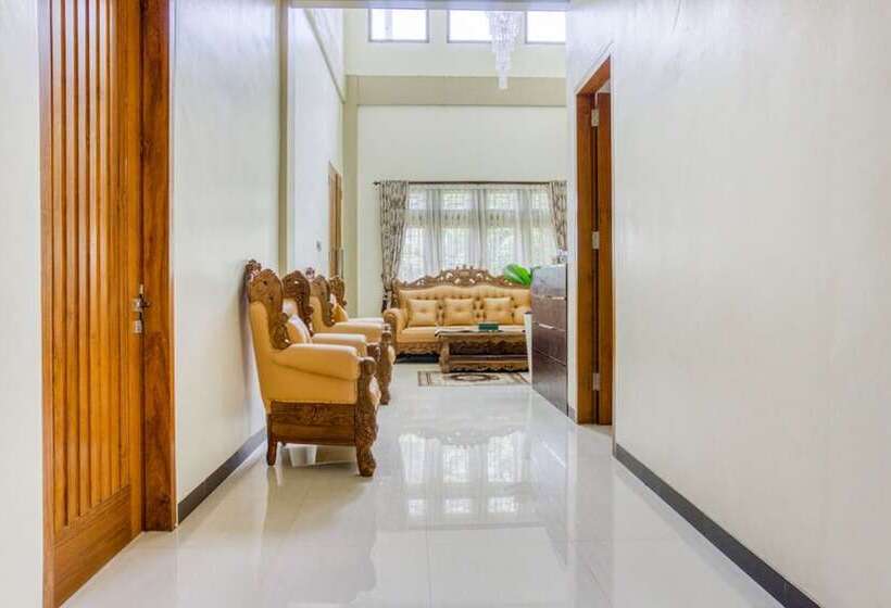 بنسيون Reddoorz @ Jakal Atas Km 10