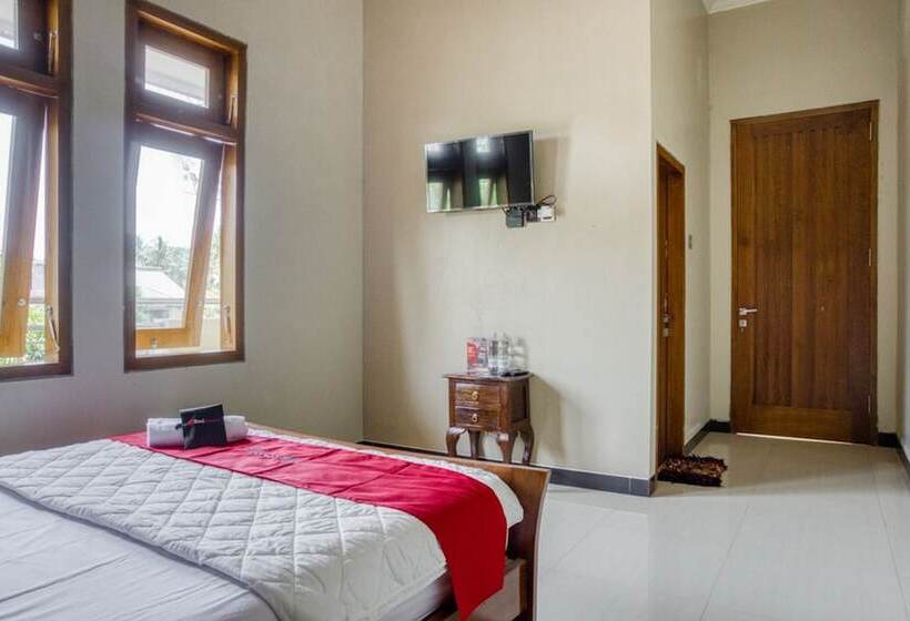 بنسيون Reddoorz @ Jakal Atas Km 10
