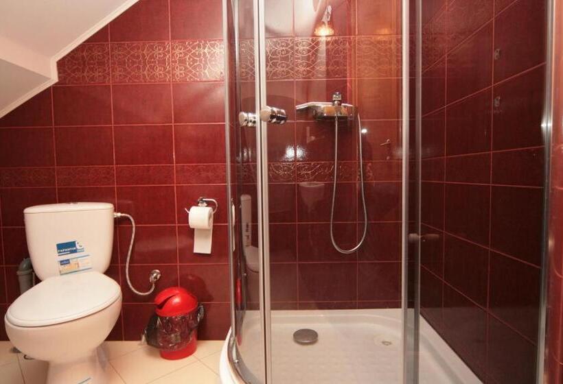 Pensión гостьовий дім Tauer