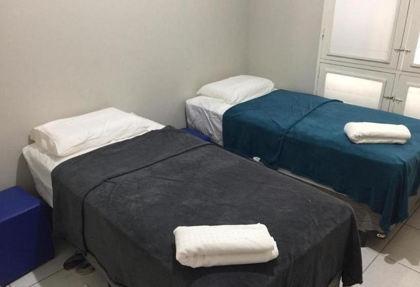 펜션 Porto Plaza Pousada