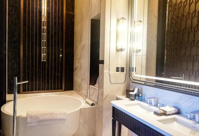 בית מלון כפרי Jin Bei Palace