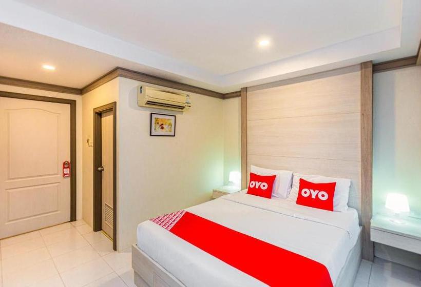 호텔 Oyo 380 Jomthong Mansion