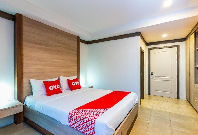 호텔 Oyo 380 Jomthong Mansion