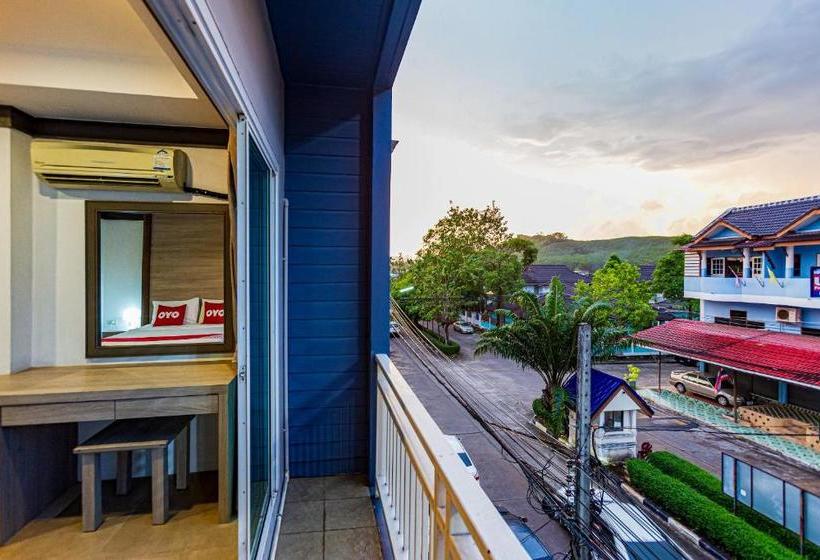 호텔 Oyo 380 Jomthong Mansion