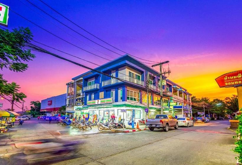 호텔 Oyo 380 Jomthong Mansion