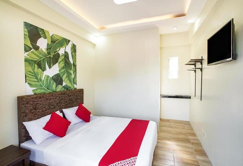 בית מלון כפרי Oyo 458 Kathy S Home Garden Suites