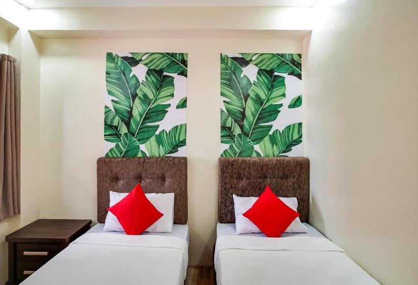 בית מלון כפרי Oyo 458 Kathy S Home Garden Suites