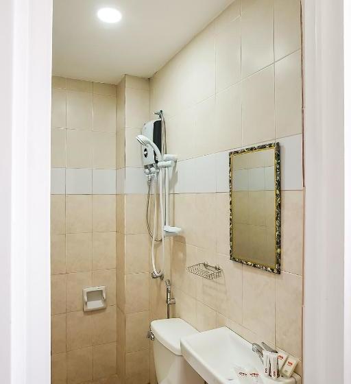 בית מלון כפרי Oyo 458 Kathy S Home Garden Suites