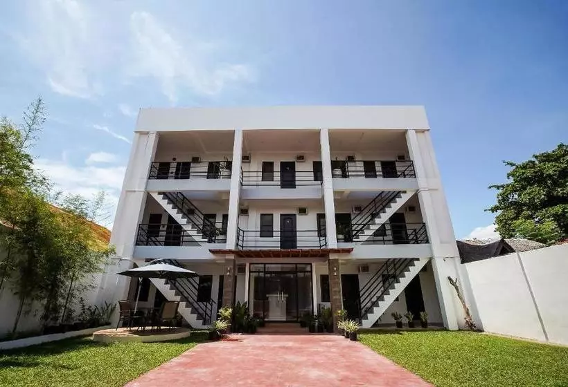 Hotelli Oyo 458 Kathy S Home Garden Suites