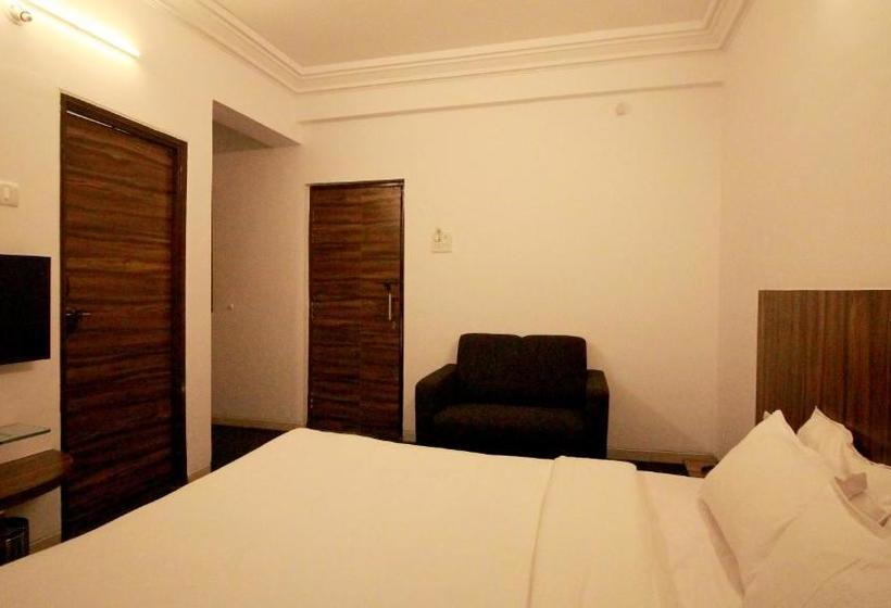 فندق The Palladium