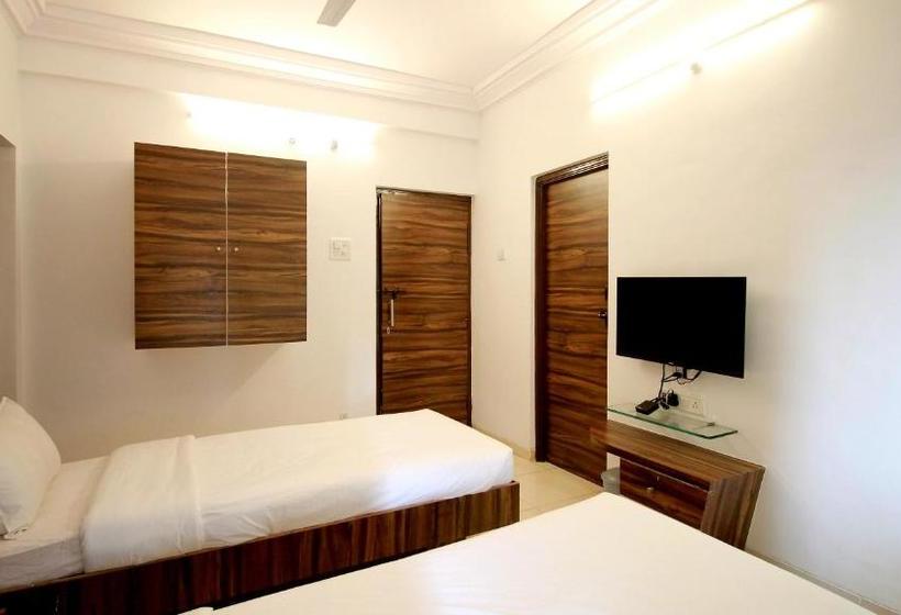 فندق The Palladium