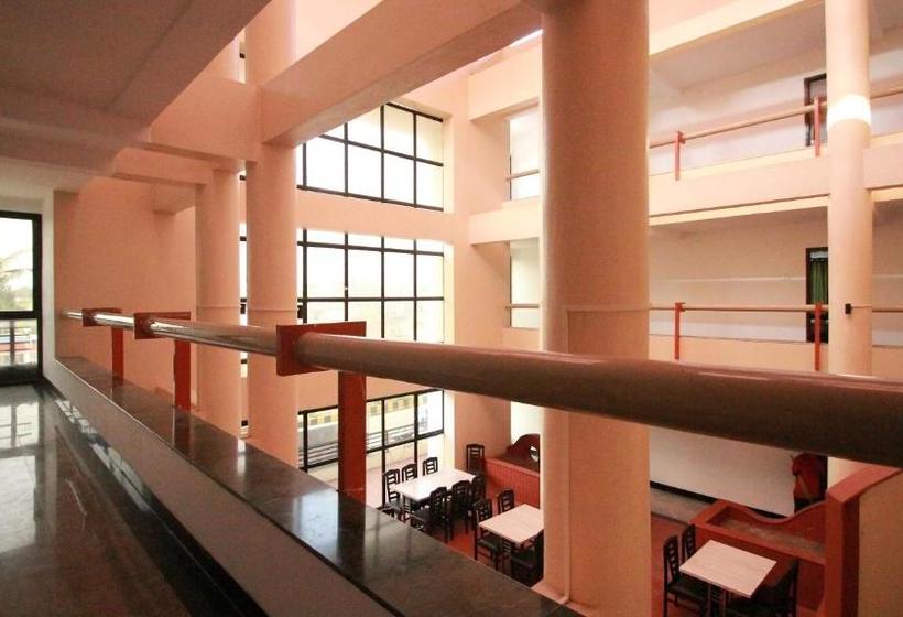 فندق The Palladium