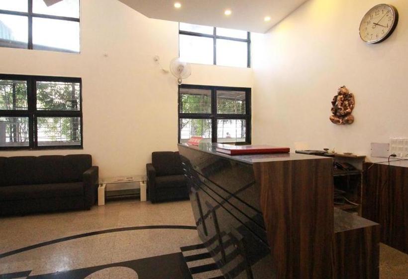 فندق The Palladium