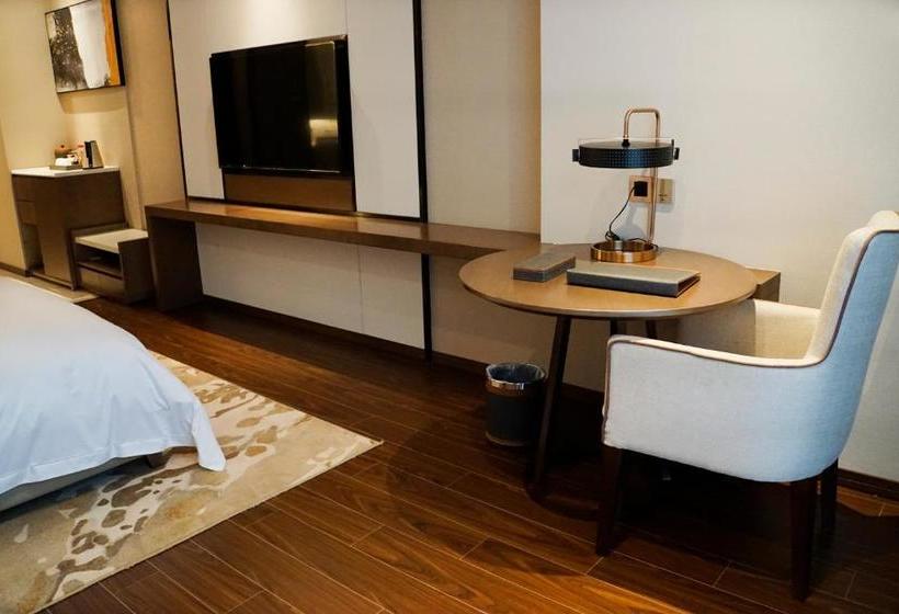 בית מלון כפרי Zhong Hua Wei International