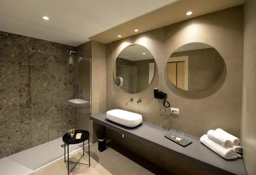 Aamiaismajoitus (B&B) All'ombra