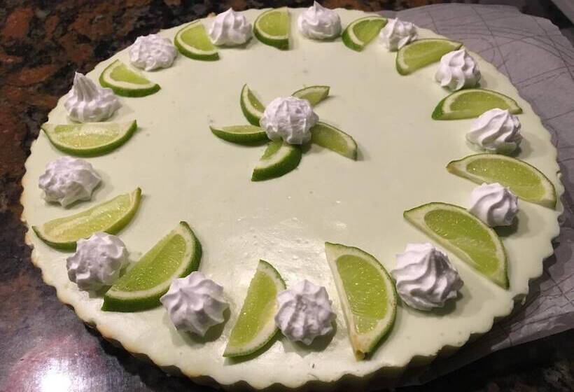 مبيت وإفطار Bare Feet Retreat