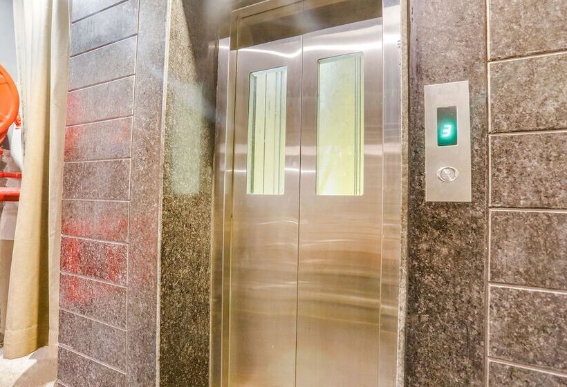 Hotel Fabexpress Pp Residency