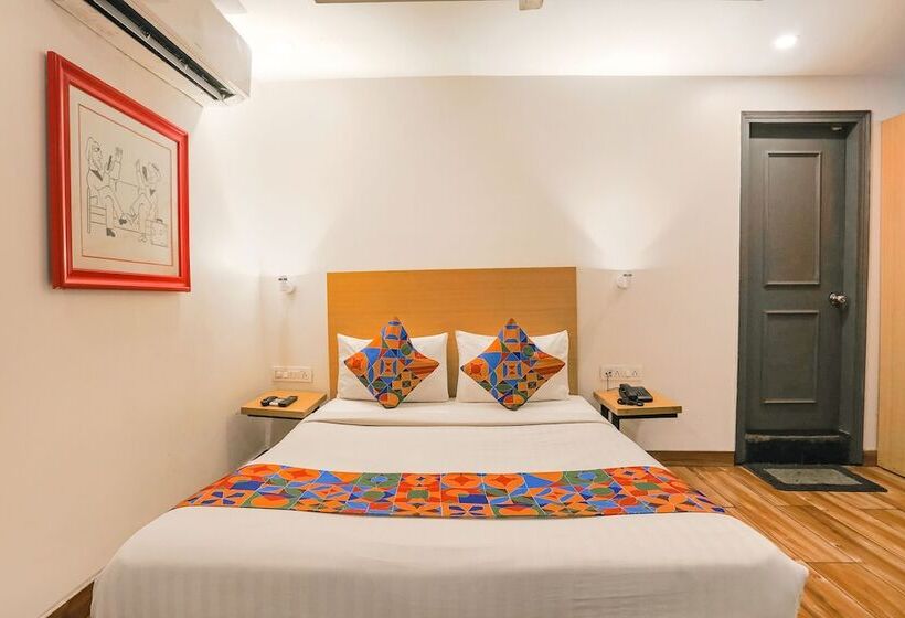 Hotel Fabexpress Pp Residency