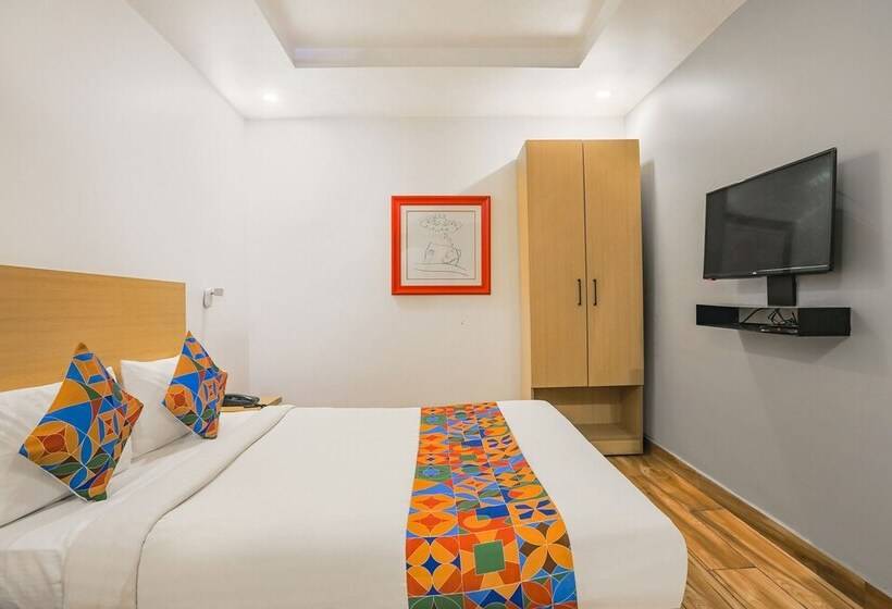 Hotel Fabexpress Pp Residency