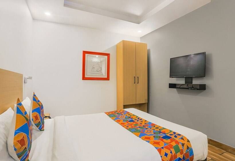 Hotel Fabexpress Pp Residency