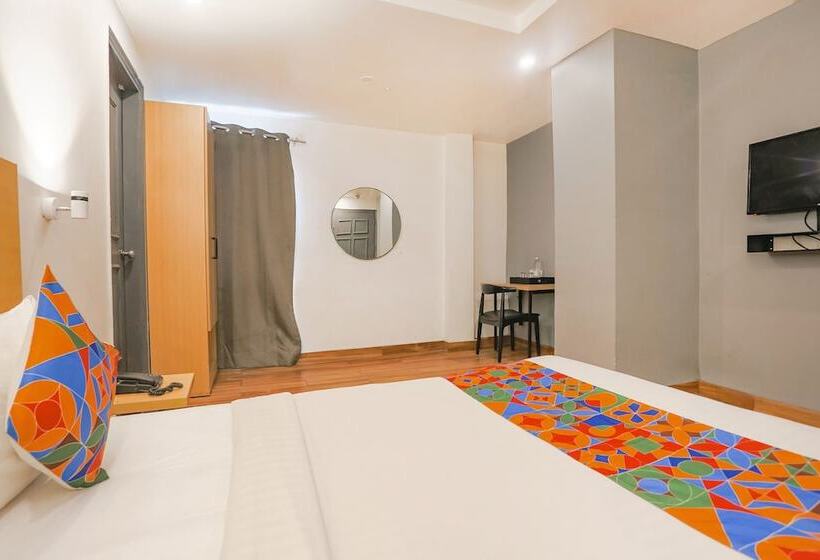 Hotel Fabexpress Pp Residency