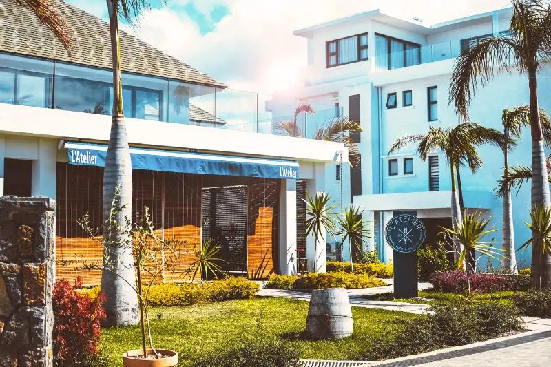 هتل Mythic Suites & Villas