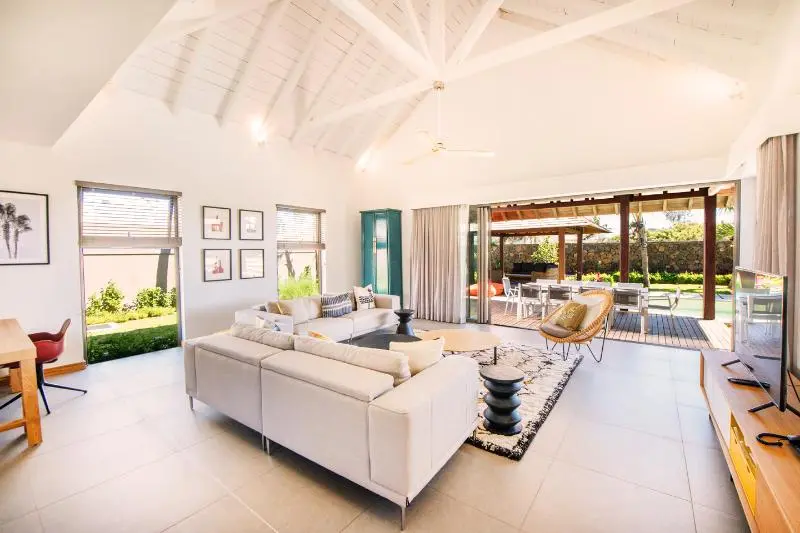 هتل Mythic Suites & Villas